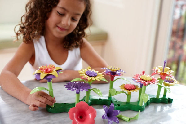 Green Toys Build a Bouquet